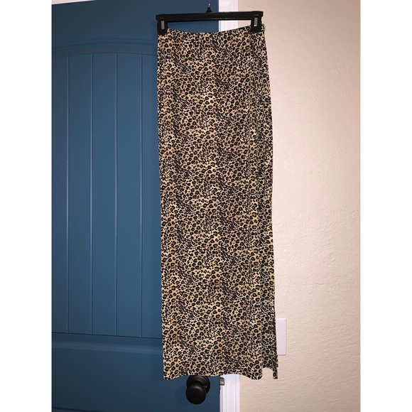 ESSEX USA Cheetah print full skirt, S - Picture 3 of 8